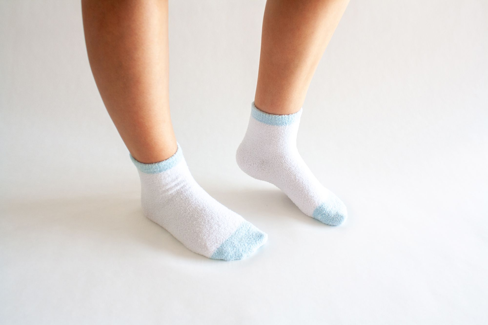 Silicone Fuzzy Spa Socks