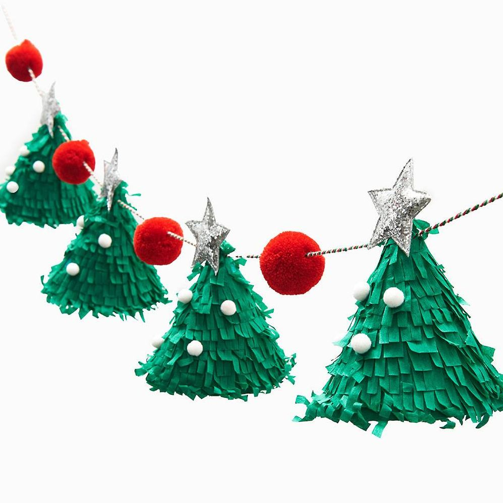 Tinsel Tree Pom Garland